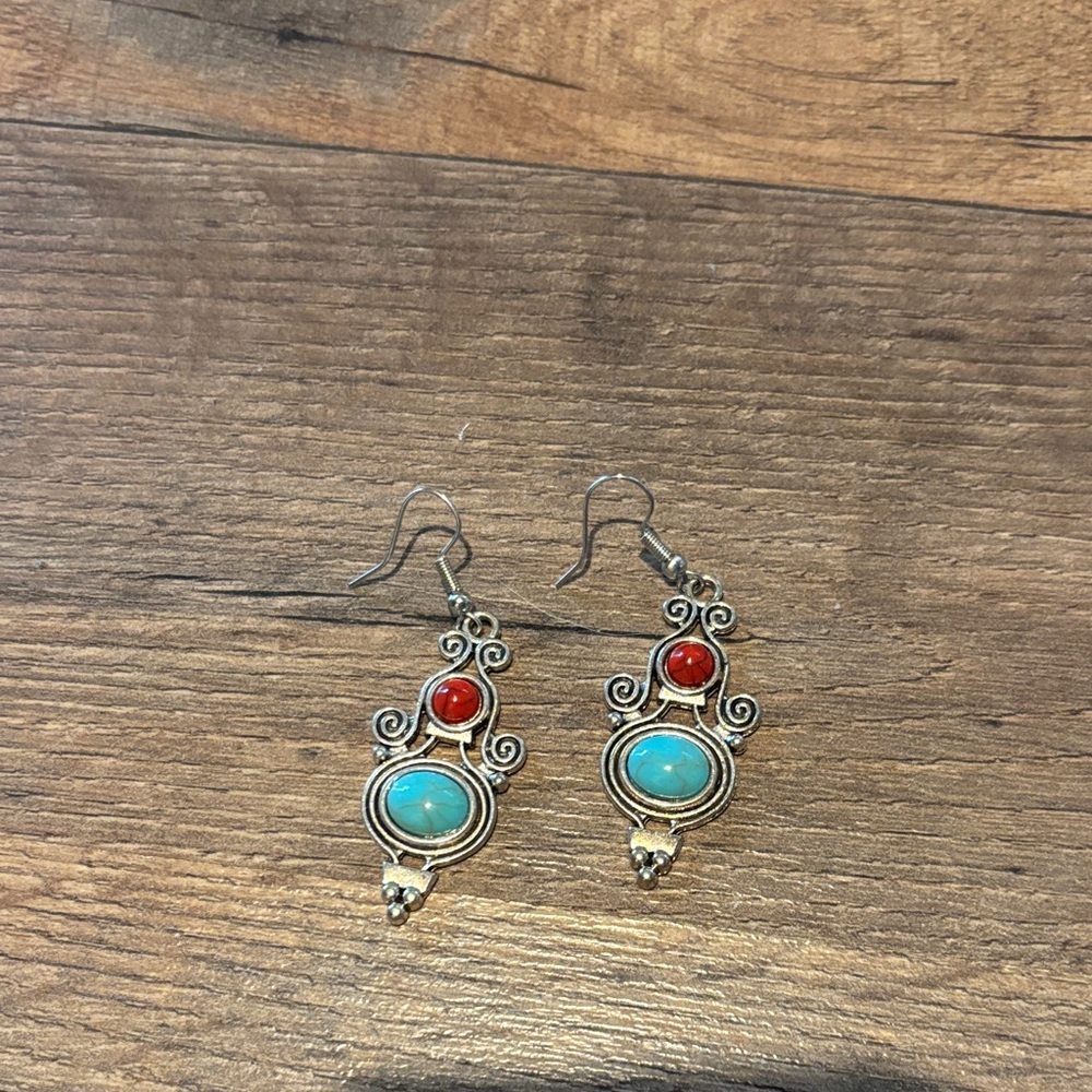 BNWP Elegant Turquoise and Red Earrings